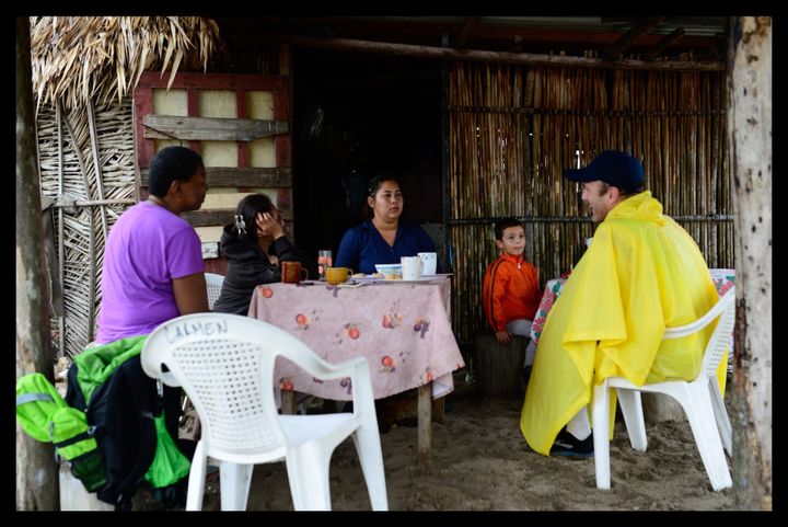 Acompañamiento at the Kitchen Table