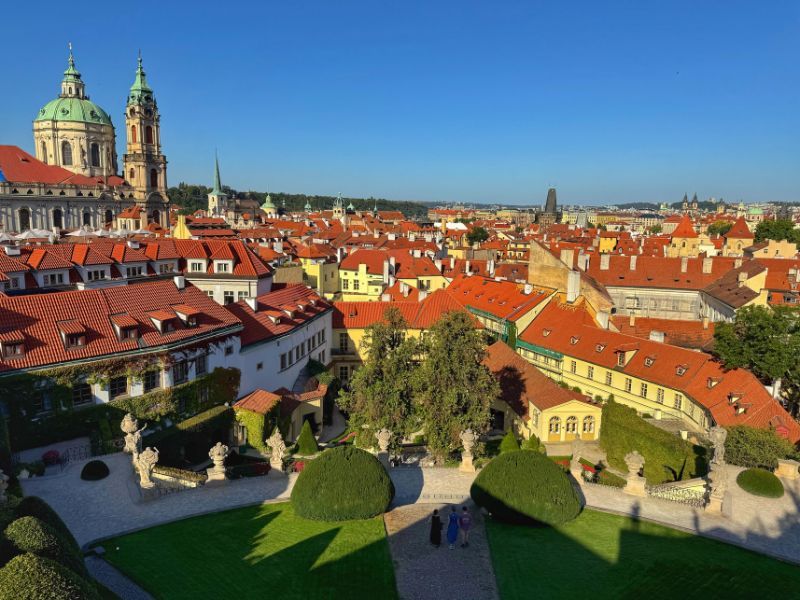 5 dana u Češkoj: od zlatnog Praga do skrivenih dragulja Karlovy Varya, Krumlova i Brna Slika objave