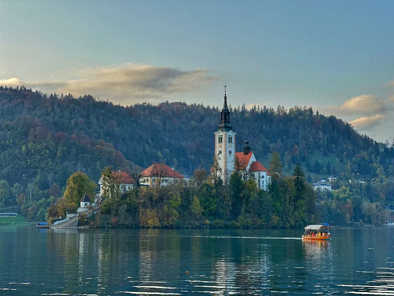 Vikend u Sloveniji: Od Ljubljane do čarobnih Bohinjskog jezera i Bleda Istaknuta slika objave