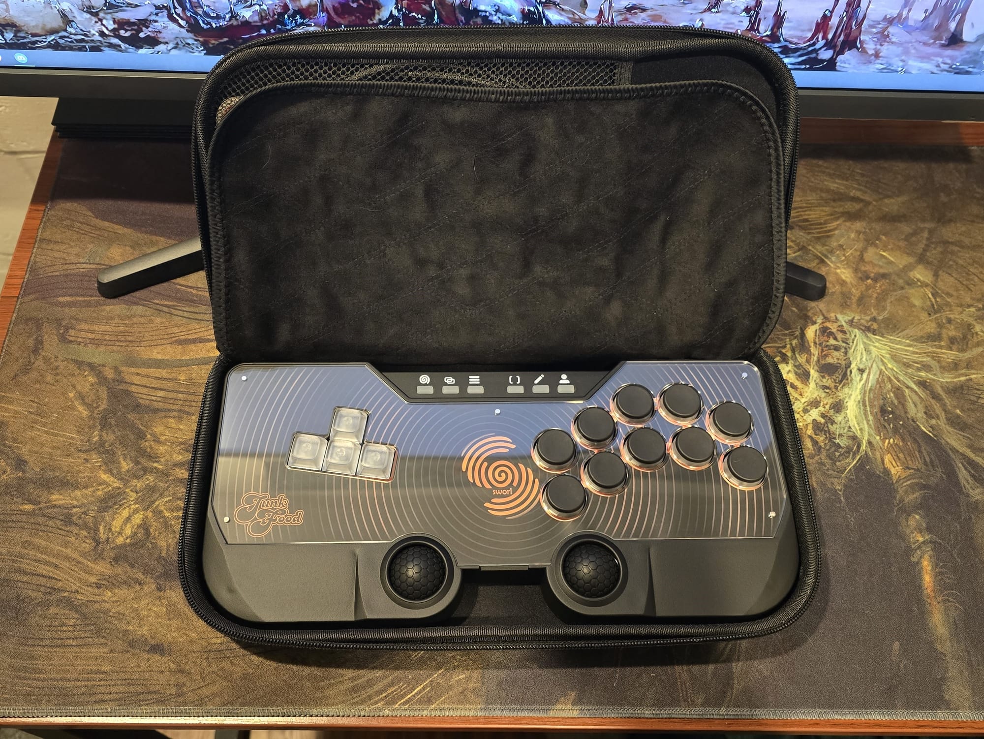 Carrying case and the Junkfood Sworl inside.