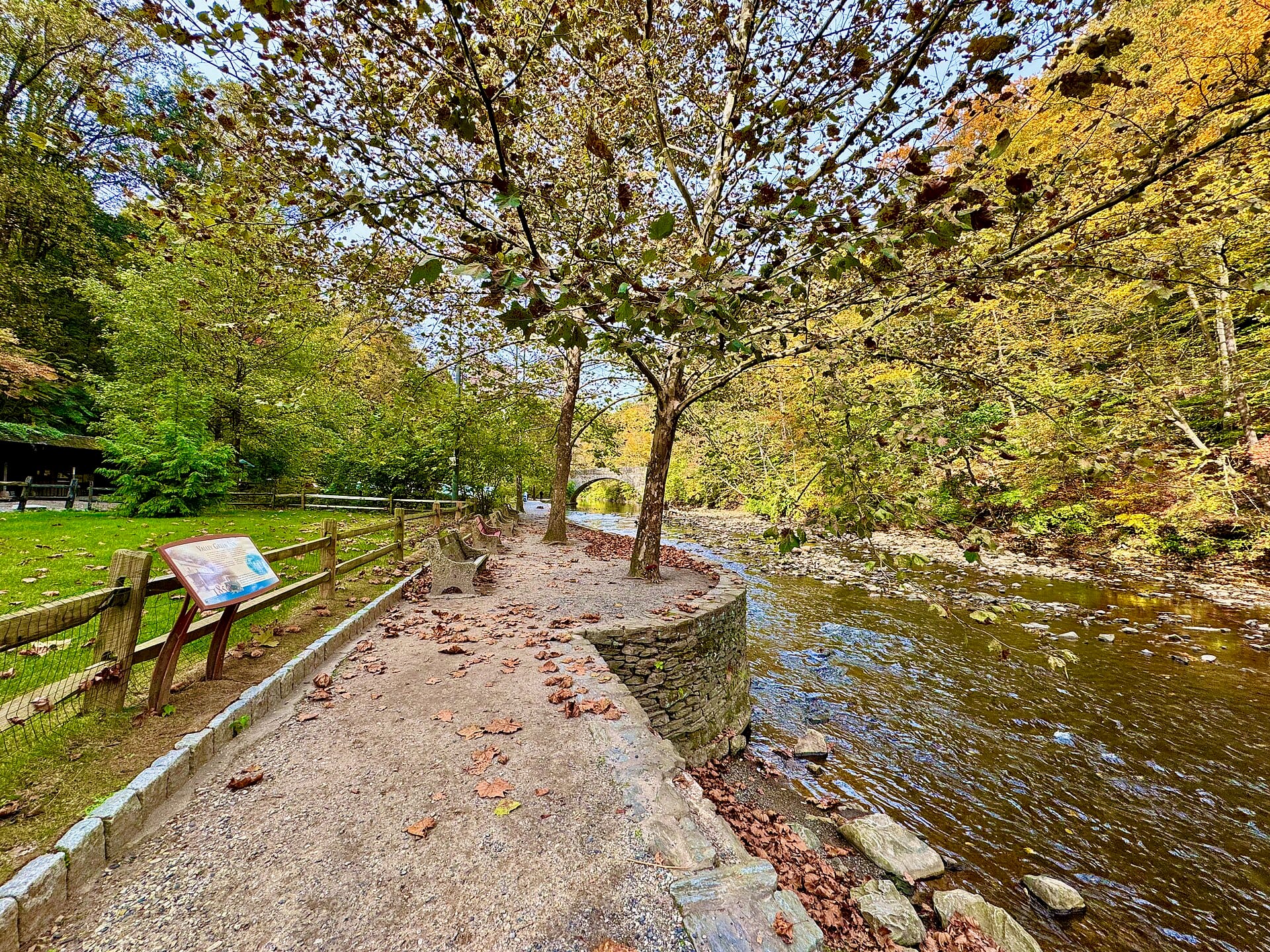 Forbidden Drive, where Philadelphia keeps its distance