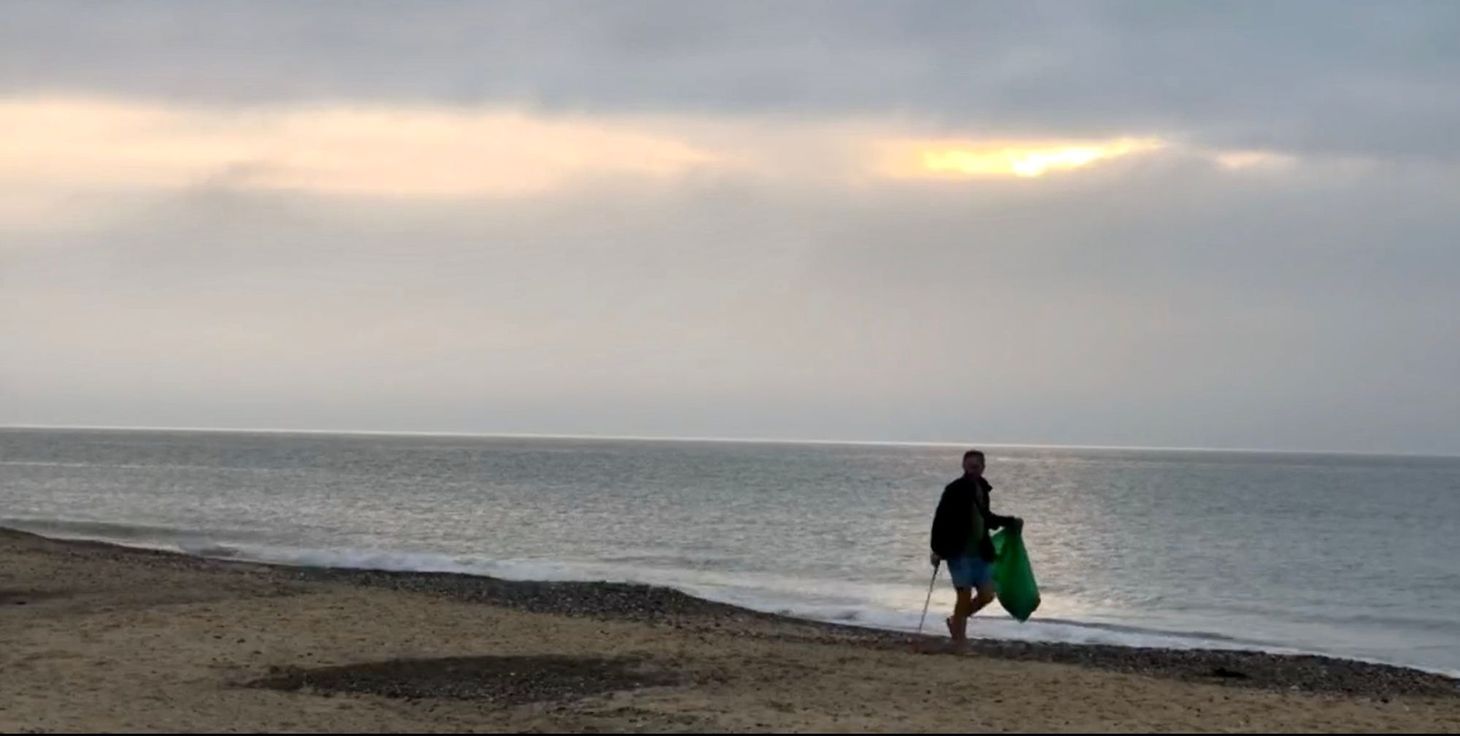 The beach clean-up crusader