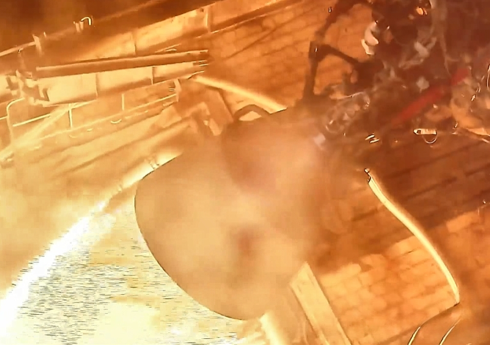 A YF-100K/M during test firings. ©China Academy of Space Technology