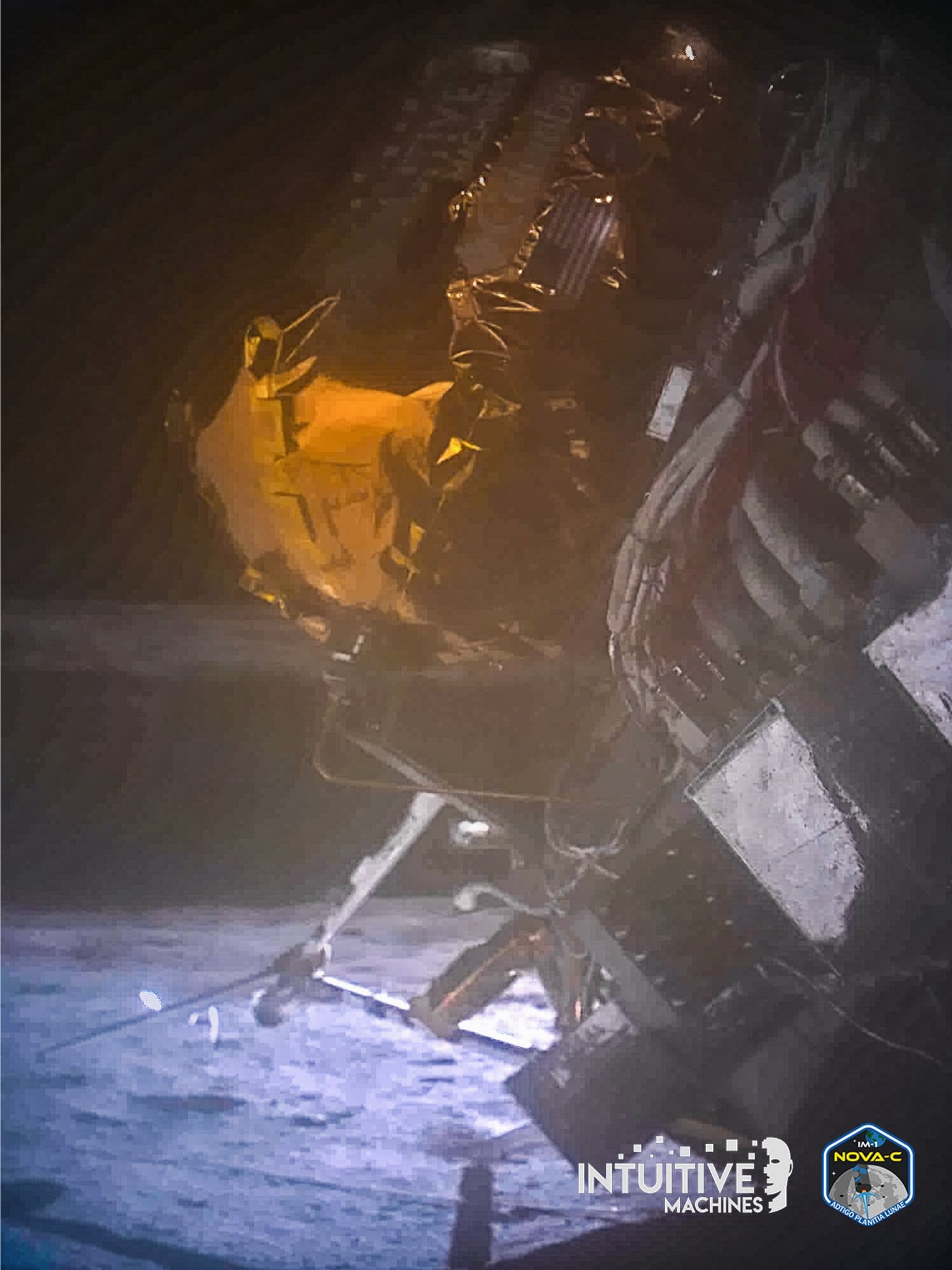 The Nova-C IM-1 lander on the surface of the Moon after performing its landing. ©Intuitive Machines