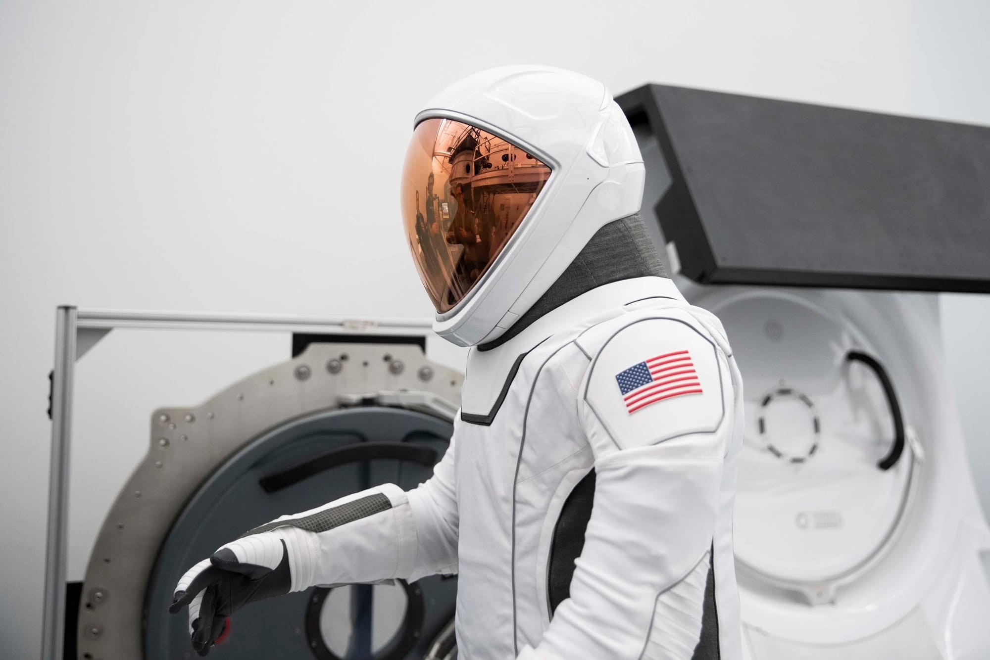 The SpaceX extravehicular activity suit. ©SpaceX