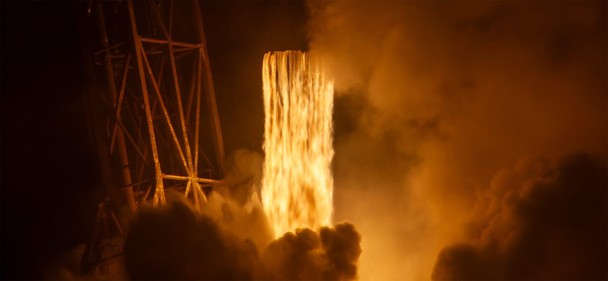Falcon 9's nine Merlin engines firing as the rocket lifts off for the NROL-149 mission. ©SpaceX