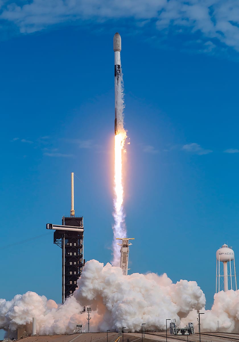 Falcon 9 lifting off from Launch Complex 39A for the Starlink 12-11 mission. ©SpaceX