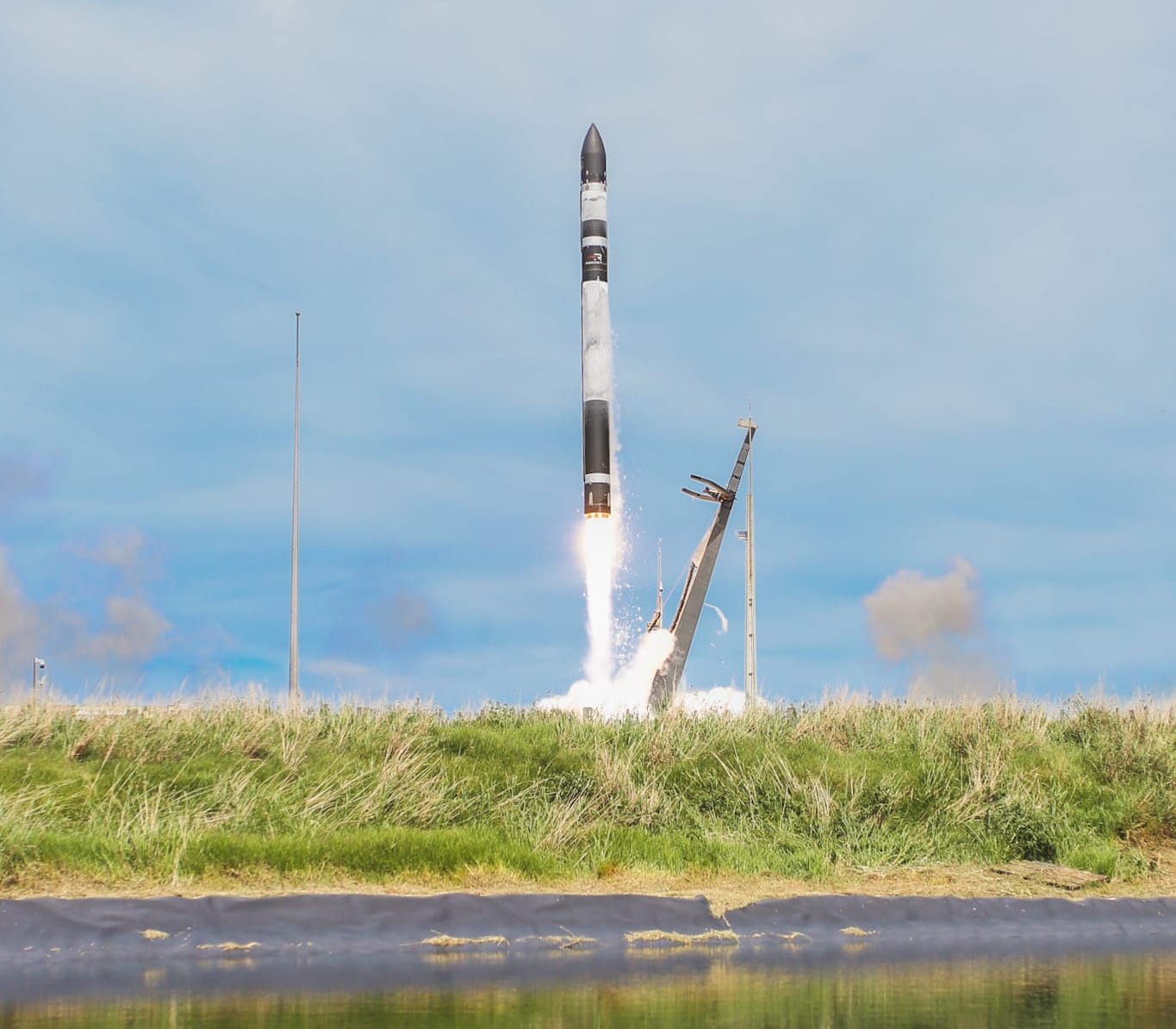 Electron lifting off from Launch Complex 1B for the 'Fasten Your Space Belts' mission. ©Rocket Lab