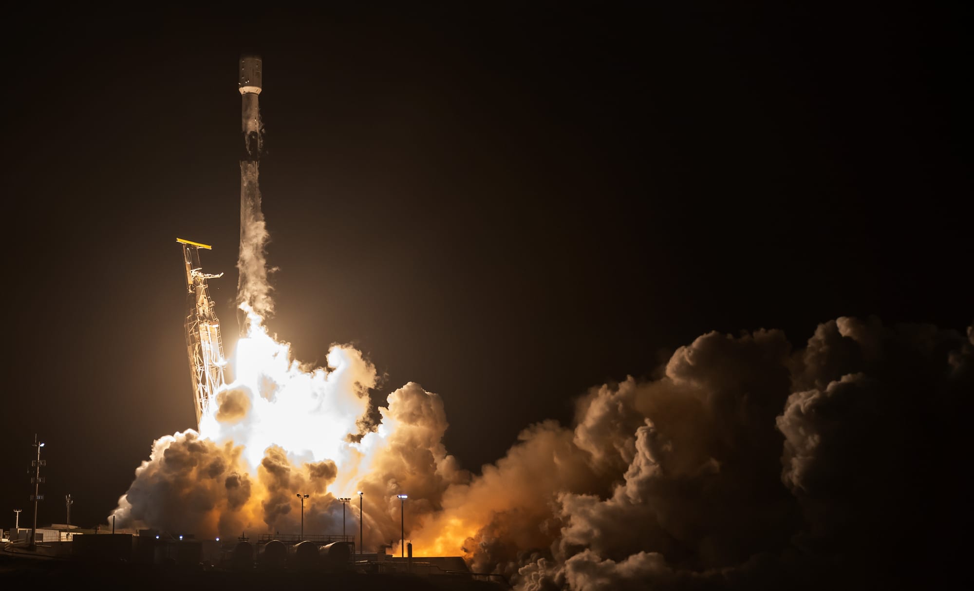 Falcon 9 lifting off from Space Launch Complex 4E for the NROL-57 mission. ©SpaceX