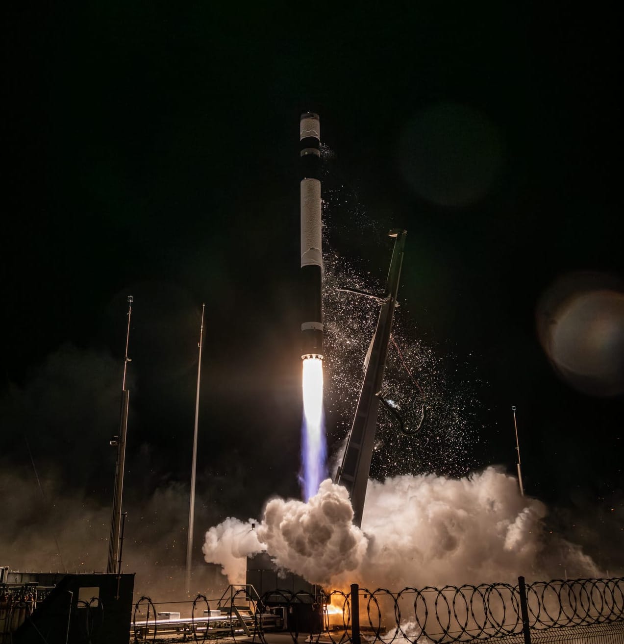 Electron lifting off from Launch Complex 1A. ©Rocket Lab