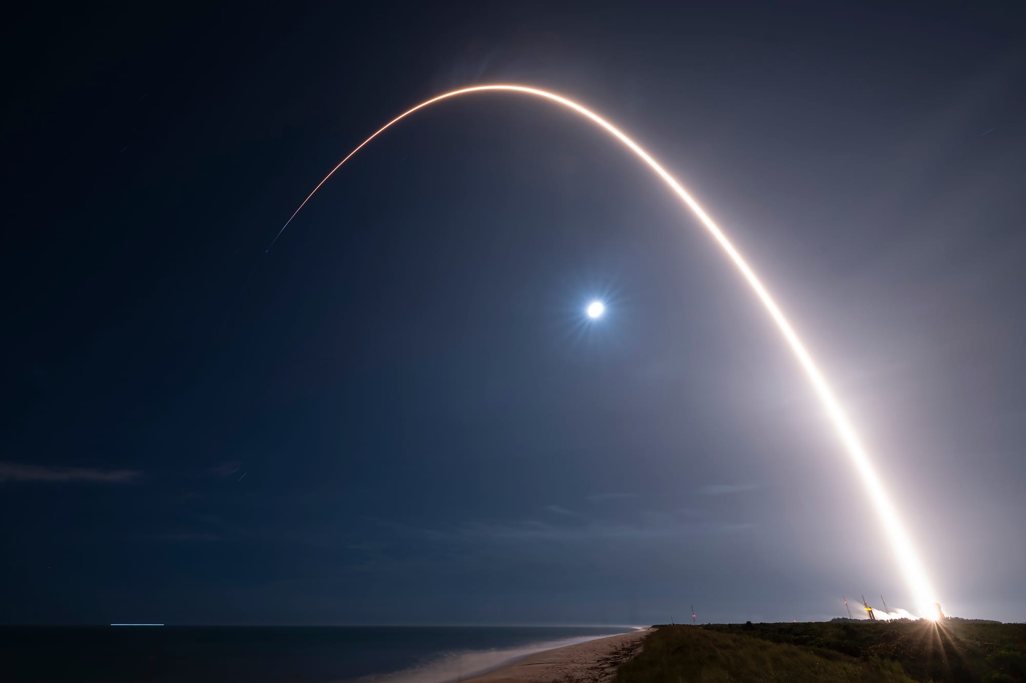 A long exposure photo of Falcon 9 carrying Dror-1 from Florida. ©SpaceX