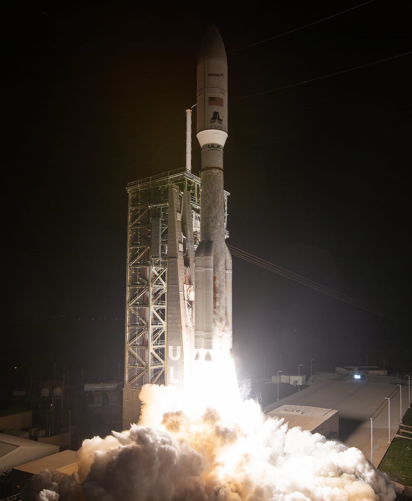 Atlas V blasting off from Space Launch Complex 41 carrying ViaSat-3 F2. ยฉUnited Launch Alliance