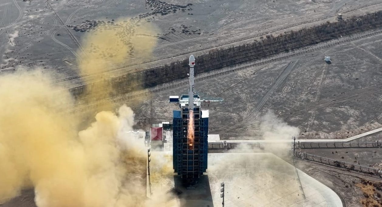 The Long March 4B Y69 vehicle lifting off from the Jiuquan Satellite Launch Center on December 30th 2025.