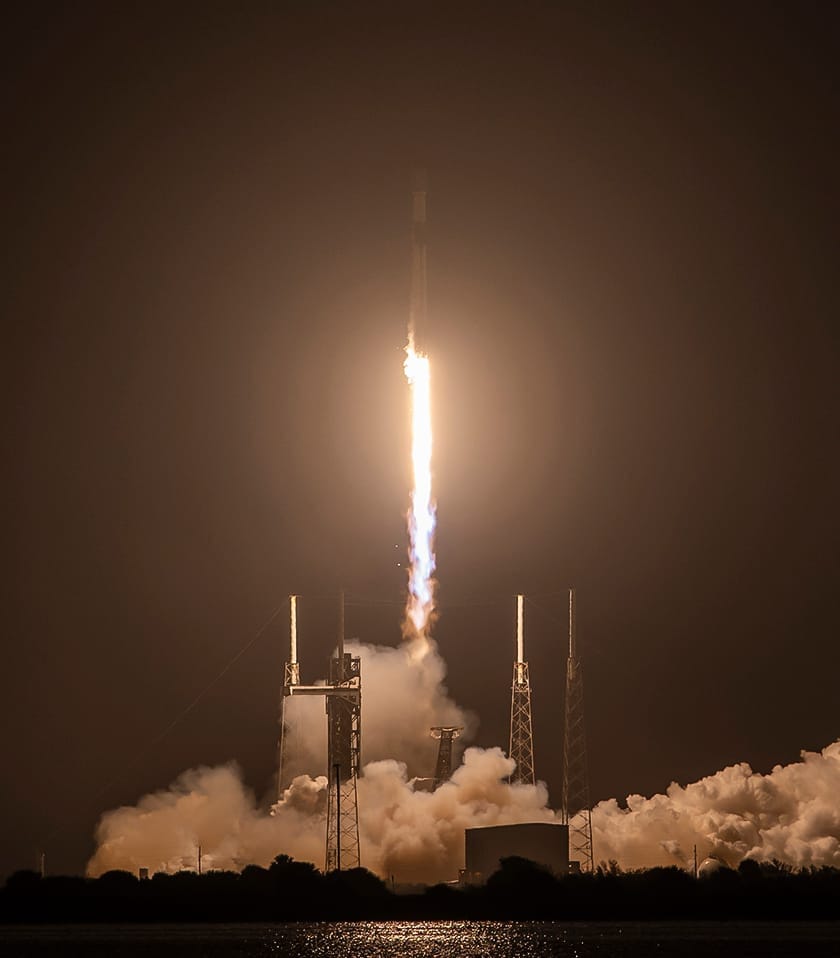 Falcon 9 lifting off from Space Launch Complex 40 for the Starlink Group 10-31 mission on May 21st 2026. ©SpaceX