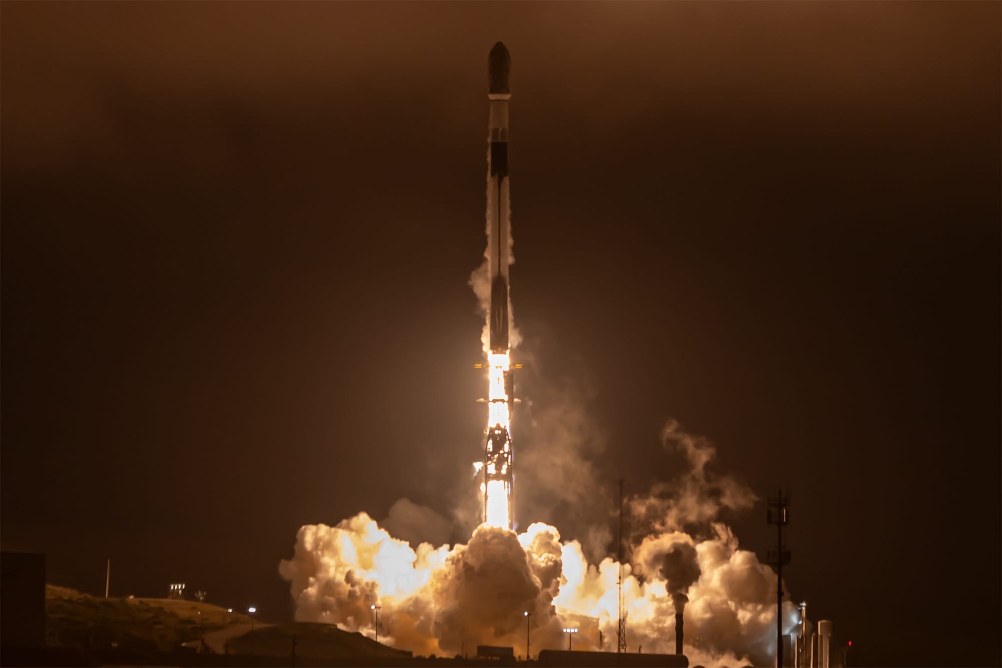 Falcon 9 lifting off from Space Launch Complex 4E for the Transporter-17 mission on July 7th 2026. ©SpaceX