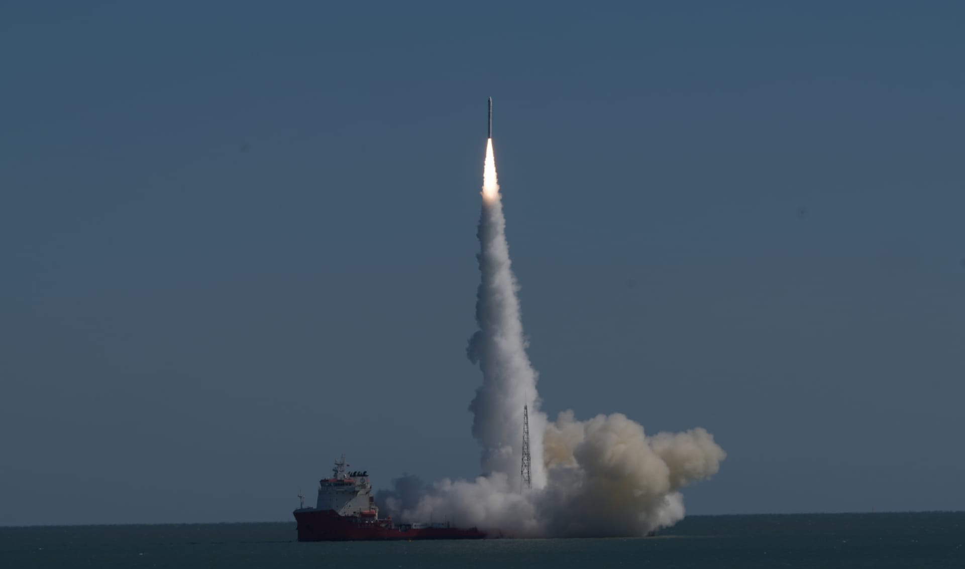 Galactic Energy's Ceres-1S Y8 vehicle soaring from its sea launch platform in the Yellow Sea on October 21st 2026. ©Galactic Energy