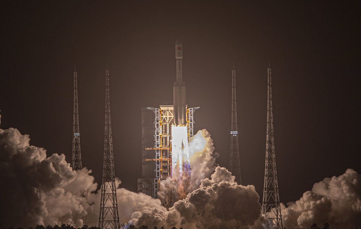 Long March 7 lifting off from its launch pad at Wenchang Space Launch Site. ©CFP