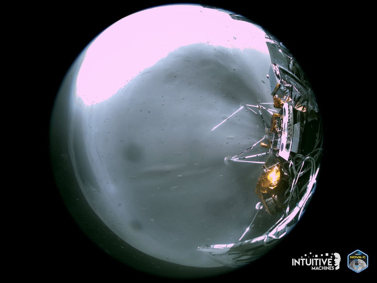 Nova-C landing on the Moon for the IM-1 mission. ©Intuitive Machines