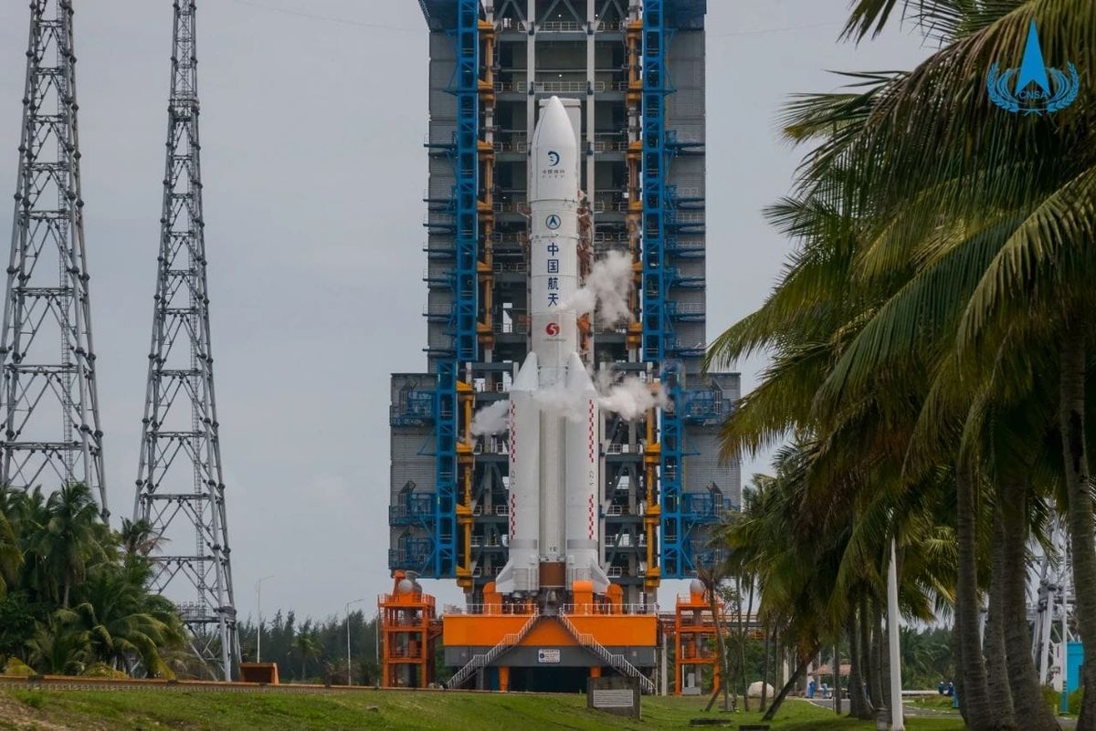The Long March 5 Y8 vehicle at LC-101 ahead of the Chang'e 6 mission. ©China National Space Administration