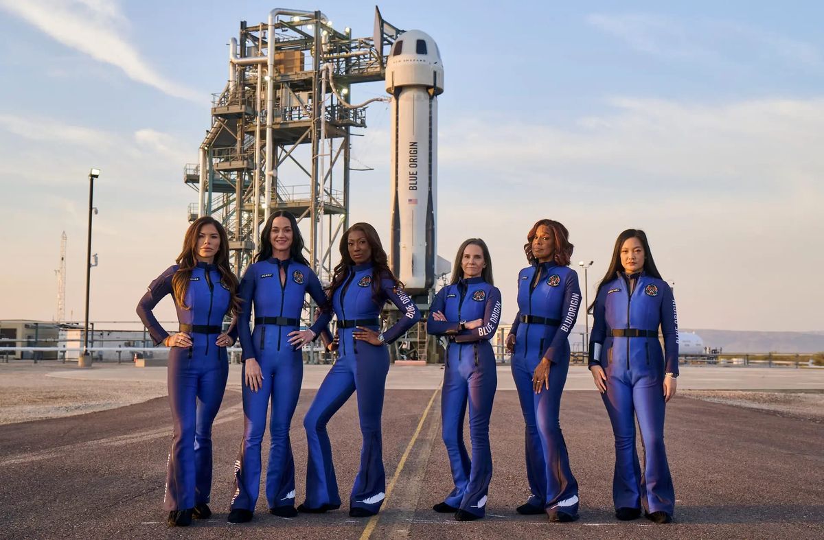 The crew of NS-31 ahead of launch. ©Blue Origin