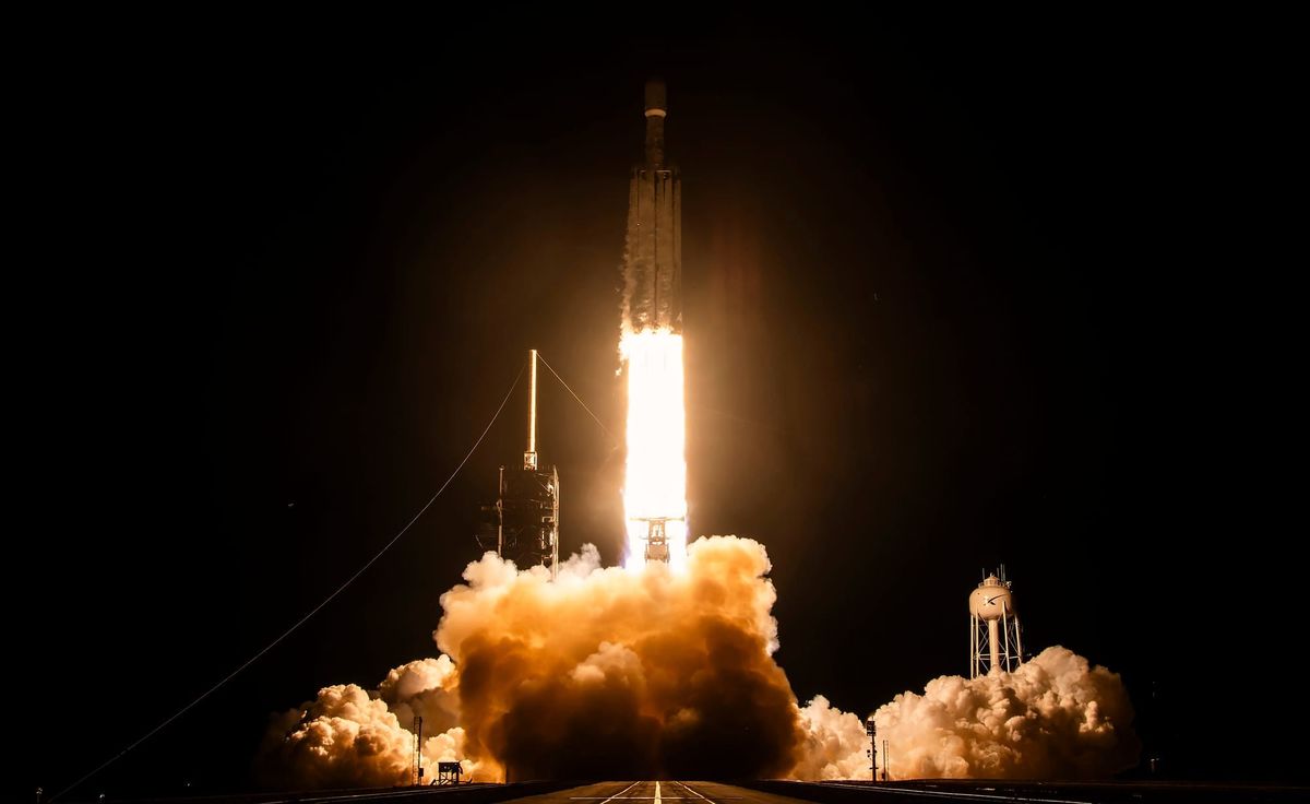 SpaceX Performs Three Falcon Launches Within Thirteen Hours
