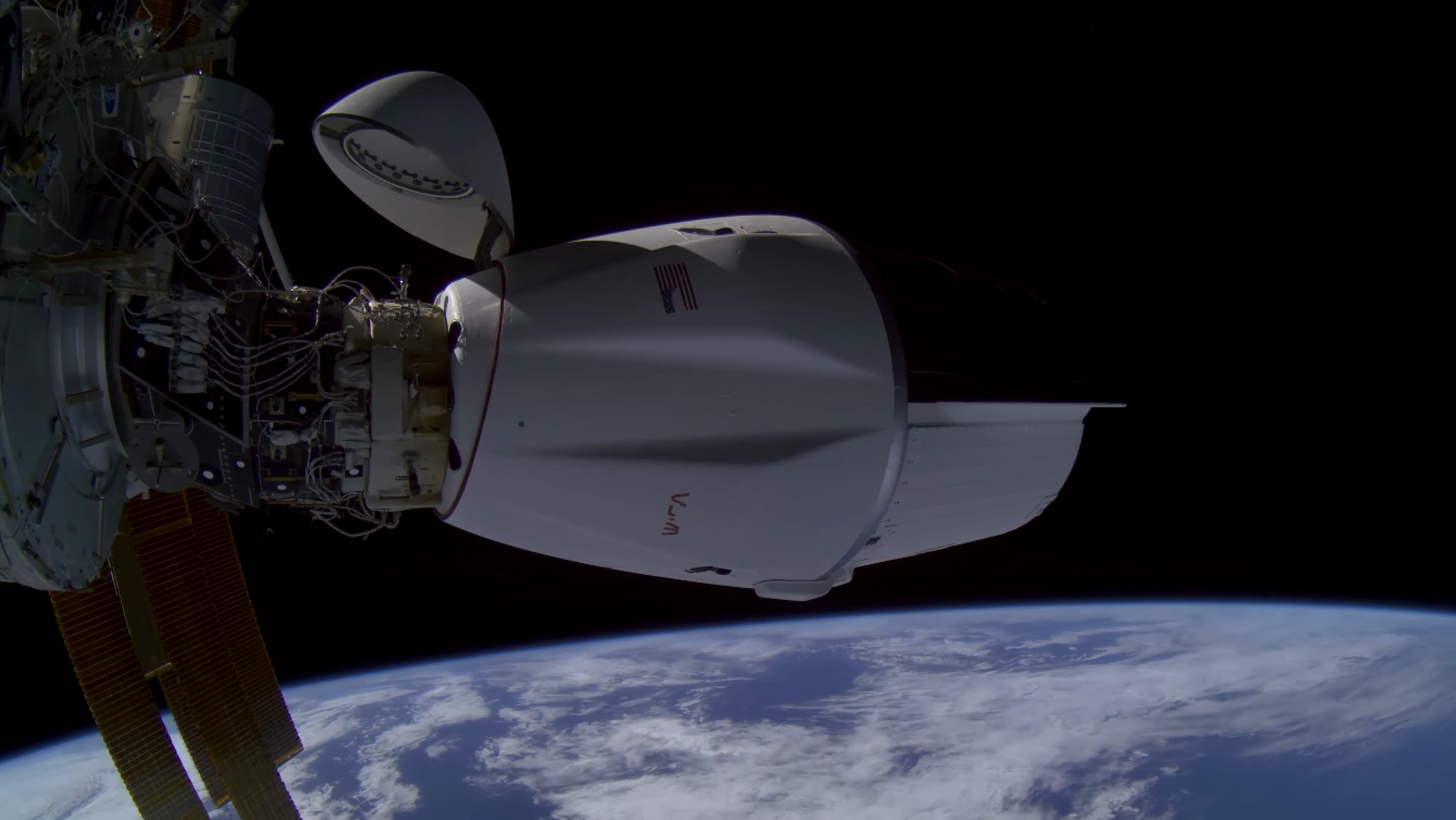 Dragon arrives at ISS ahead of reboost test