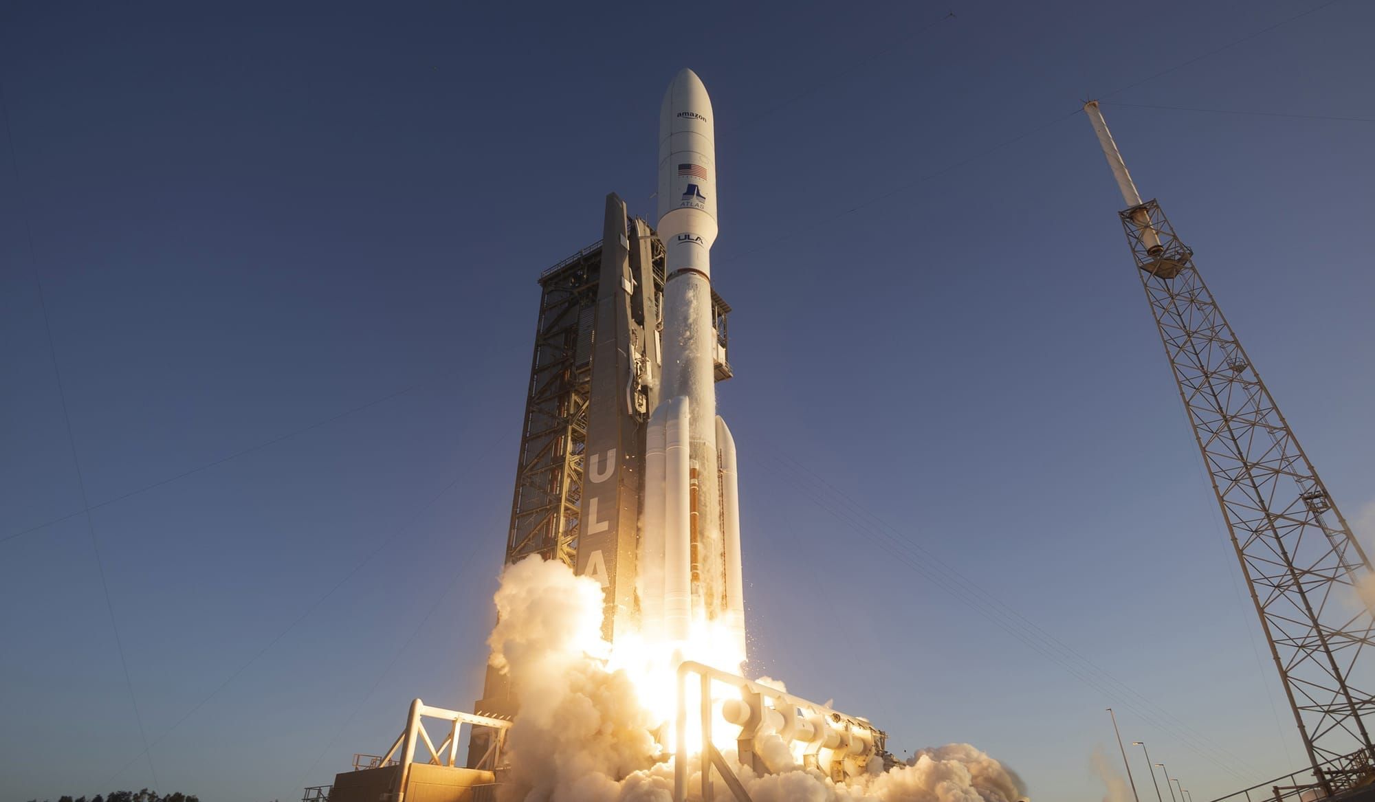 Atlas V Delivers Second Batch of Amazon Kuiper Satellites