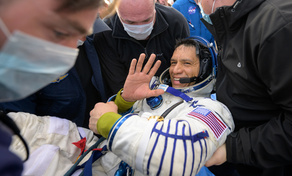 Frank Rubio sets American space record!