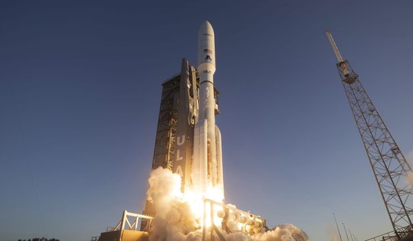 Atlas V Delivers Second Batch of Amazon Kuiper Satellites