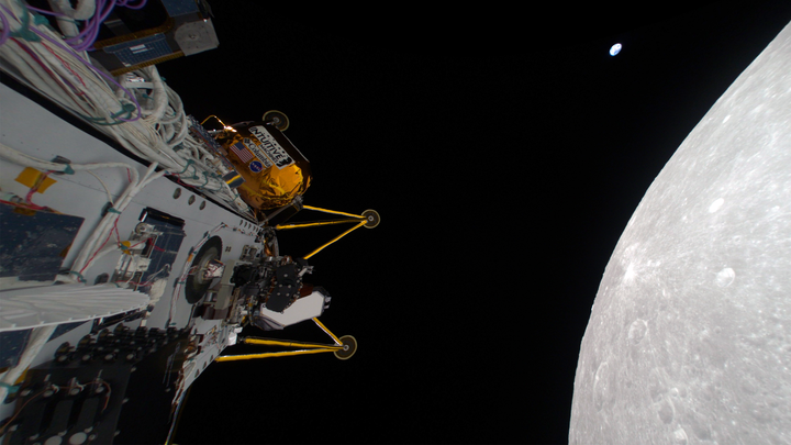 Nova-C in lunar orbit for the IM-2 mission. ©Intuitive Machines