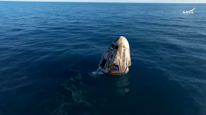 Crew Dragon 'Freedom' in the Gulf of Mexico for Crew-9. ©NASA