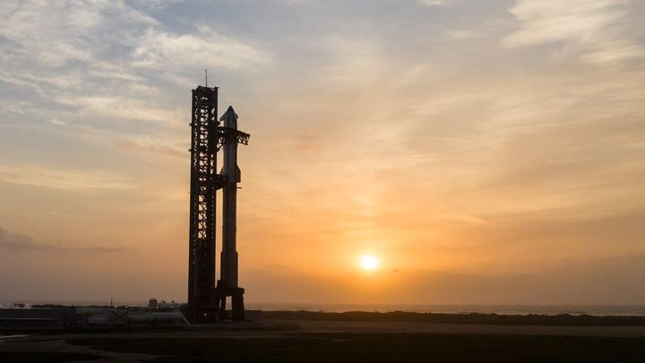 Starship-Super Heavy on the launch pad ahead of its ninth test flight. ©SpaceX