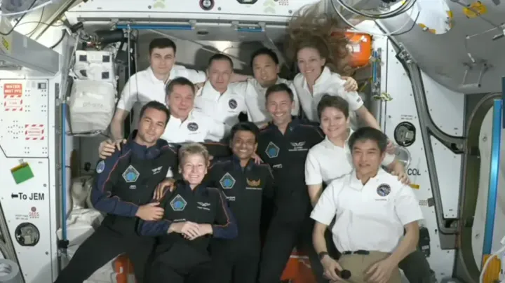 The Axiom-4 crew with the seven members of Expedition 73. ©Axiom Space/NASA