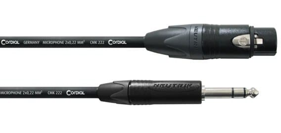 Cordial CPM FV 線材，一端是 XLR 母頭，另一端是 6.3 mm TRS 插頭