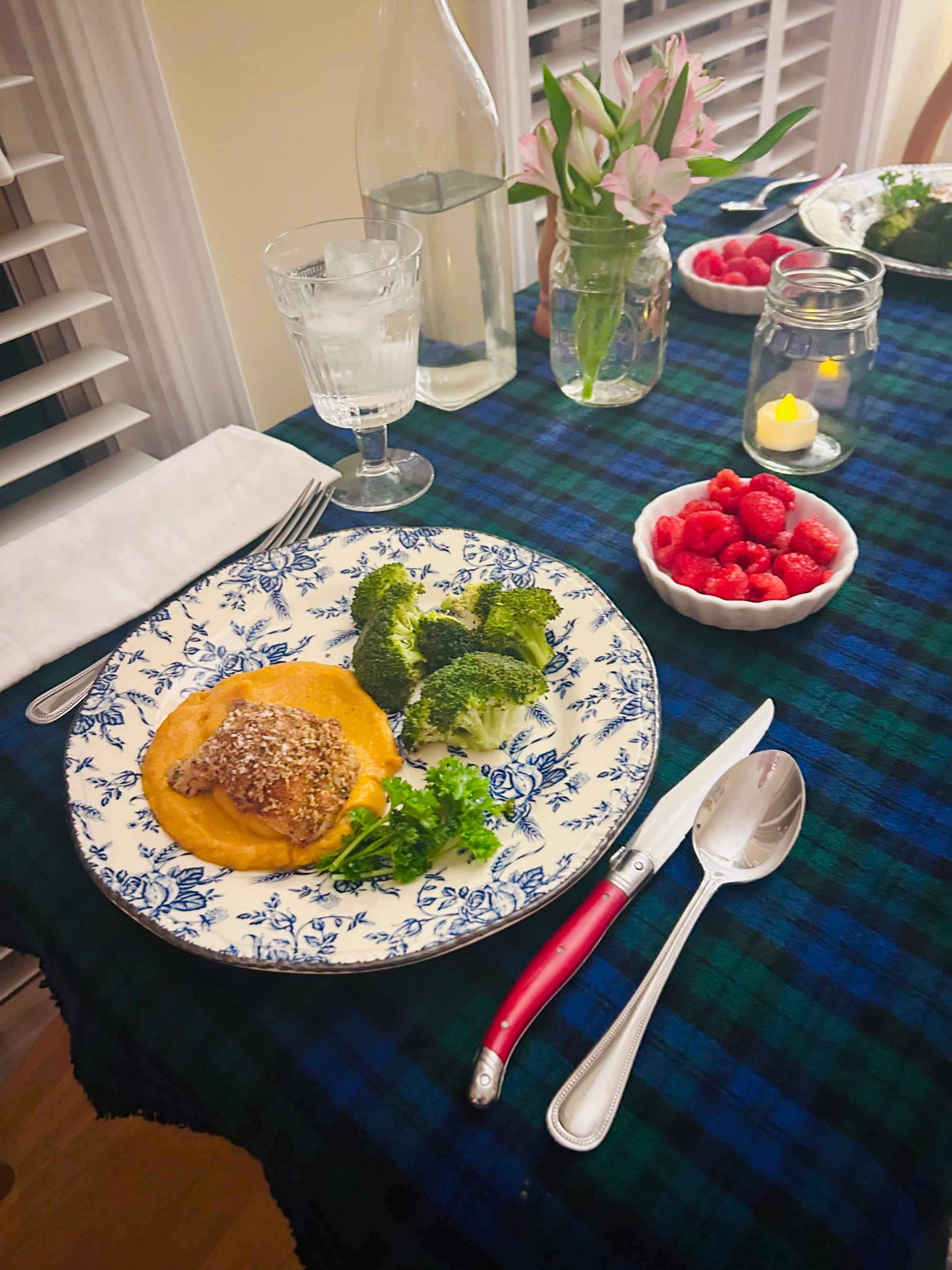 Roasted Chicken Thighs With Sweet Potato Puree’