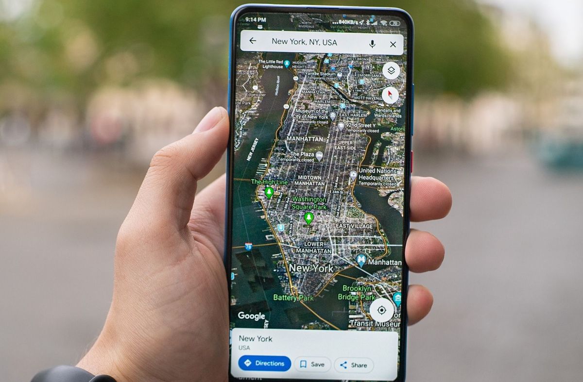 How to Share Your Location Using Google Maps Post feature image
