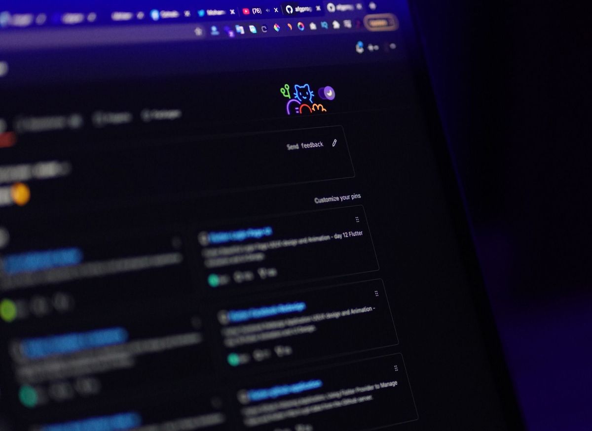 How to Turn on Dark Mode on a Chromebook Post feature image