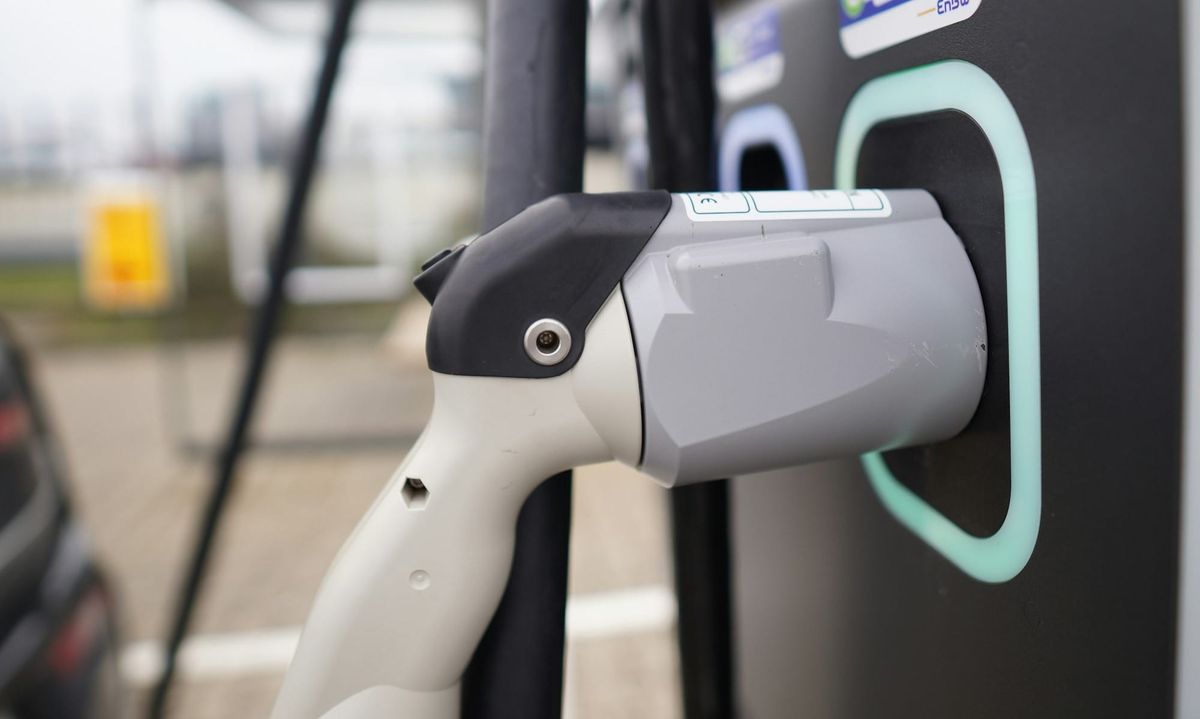 Vietnamese EV maker Vinfast launches an EV charging station company Post feature image