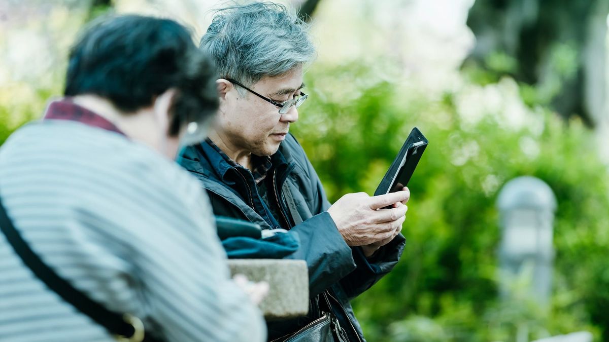 CHART: Apple's reign as China's top-selling smartphone brand has come to an end Post feature image