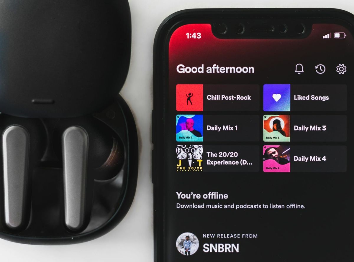 How to Create and Share Music Playlists on Spotify Post feature image