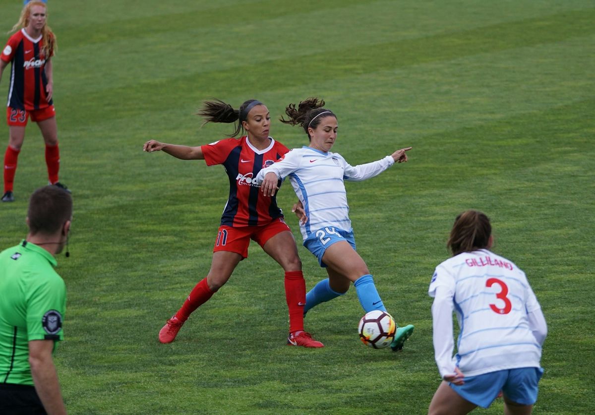 Some of the Most Questionable Referee Decisions in Football Post feature image