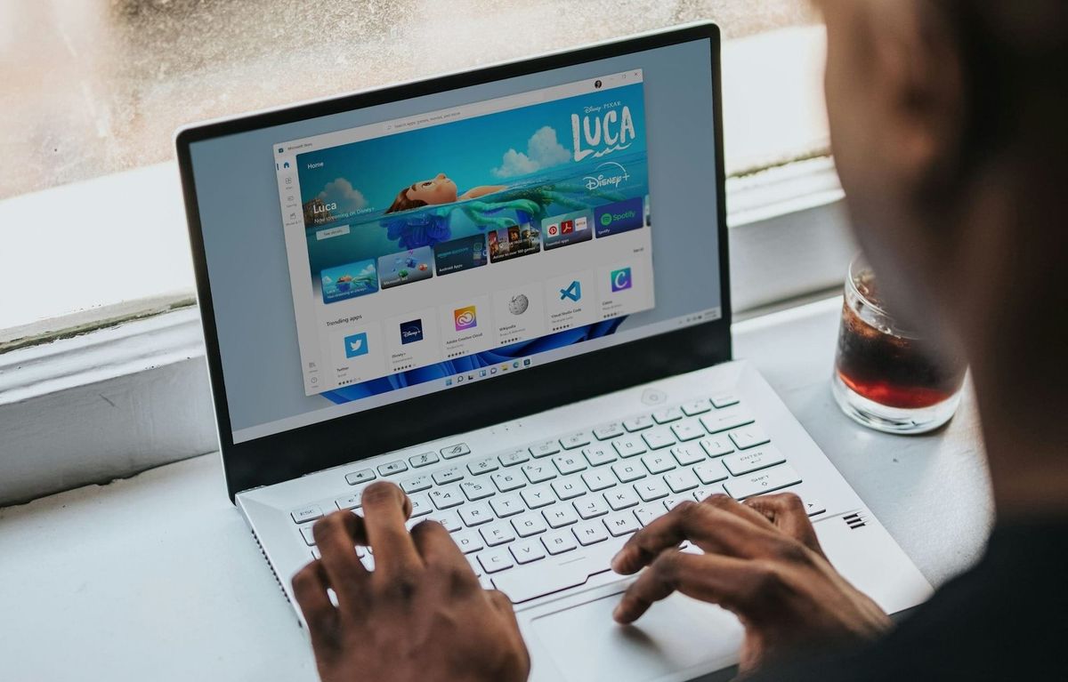 How to Ungroup Icons on the Taskbar in Windows 11 Post feature image