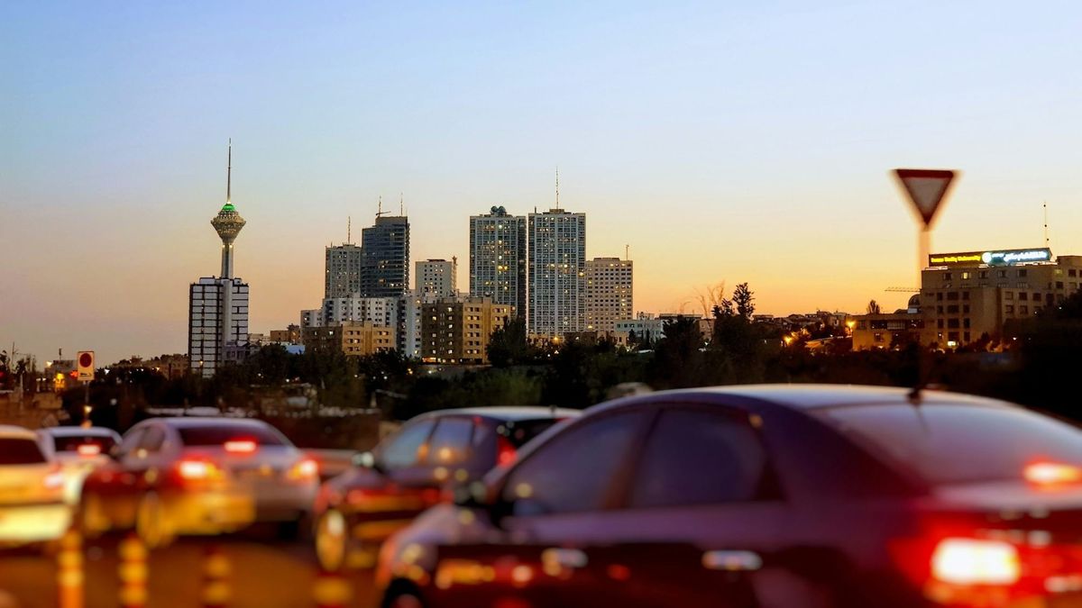 Iran is finally lifting its ban on foreign Internet platforms Post feature image