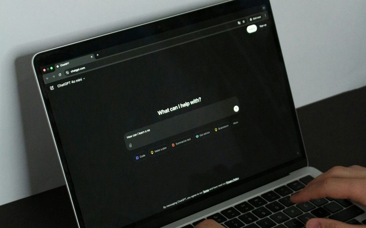 ChatGPT can now retain and reference all information from previous conversations Post feature image
