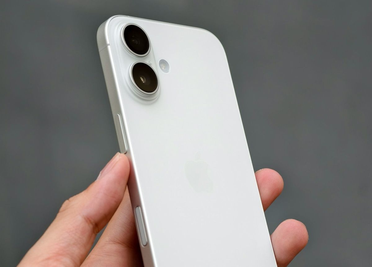 What Will You Do With a 200MP iPhone Camera? Post feature image