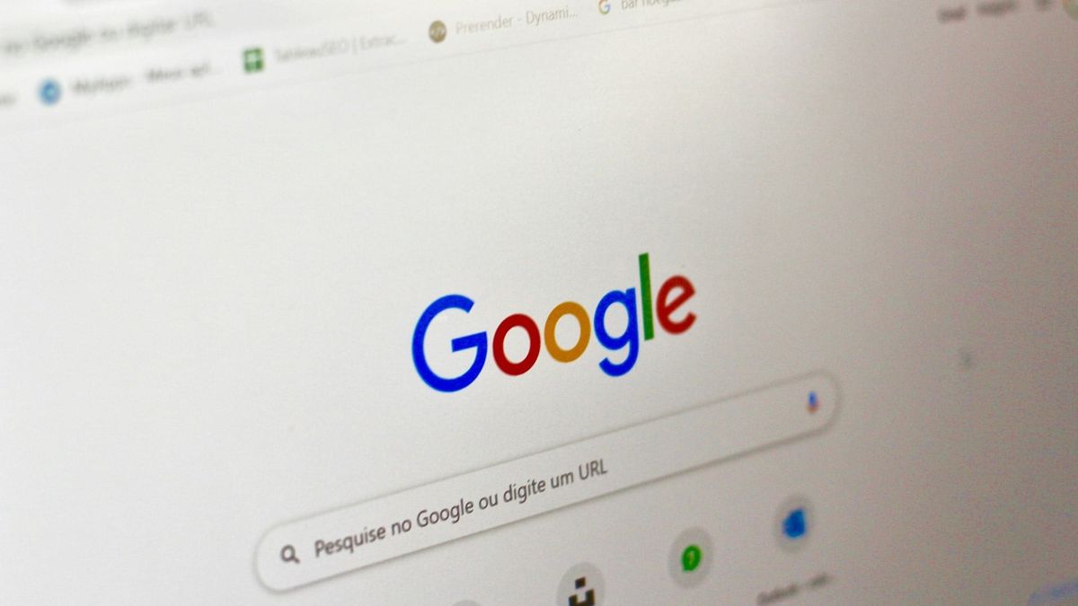 Google is testing AI-powered audio overviews in search results Post feature image