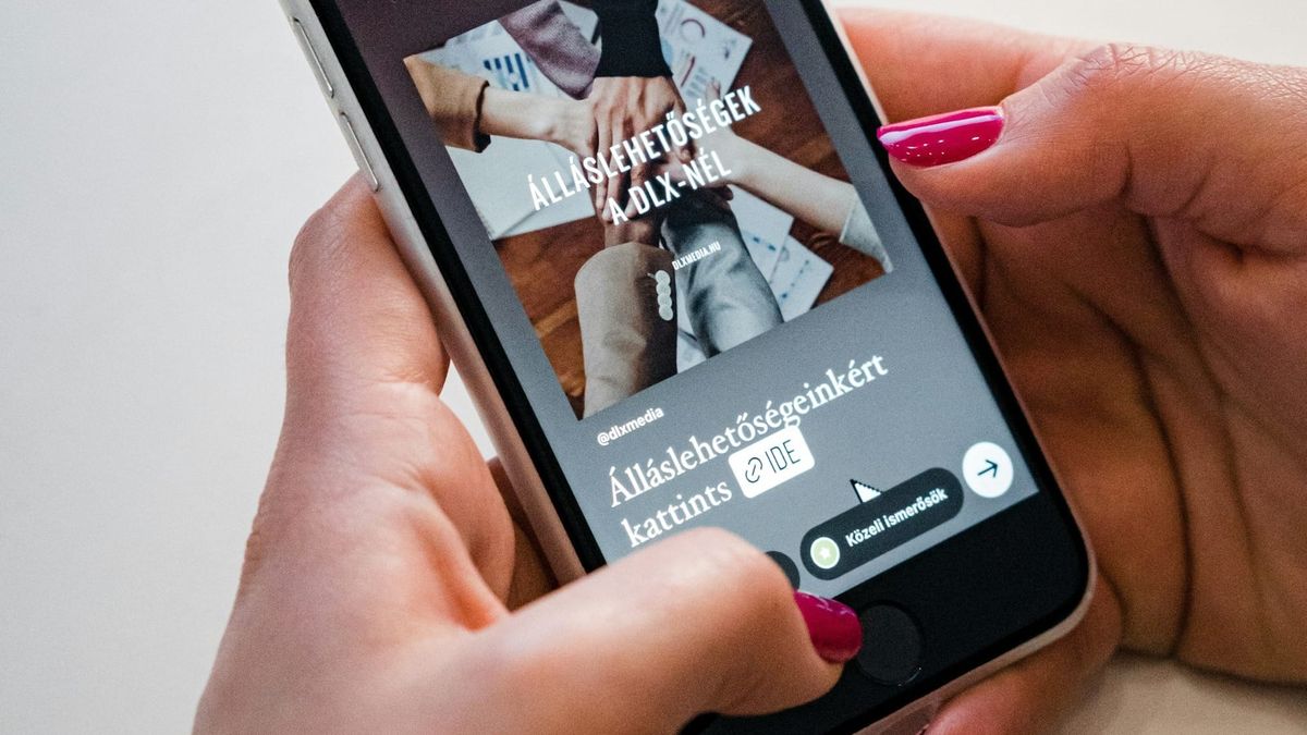 You can now share Spotify songs with sound on Instagram Post feature image