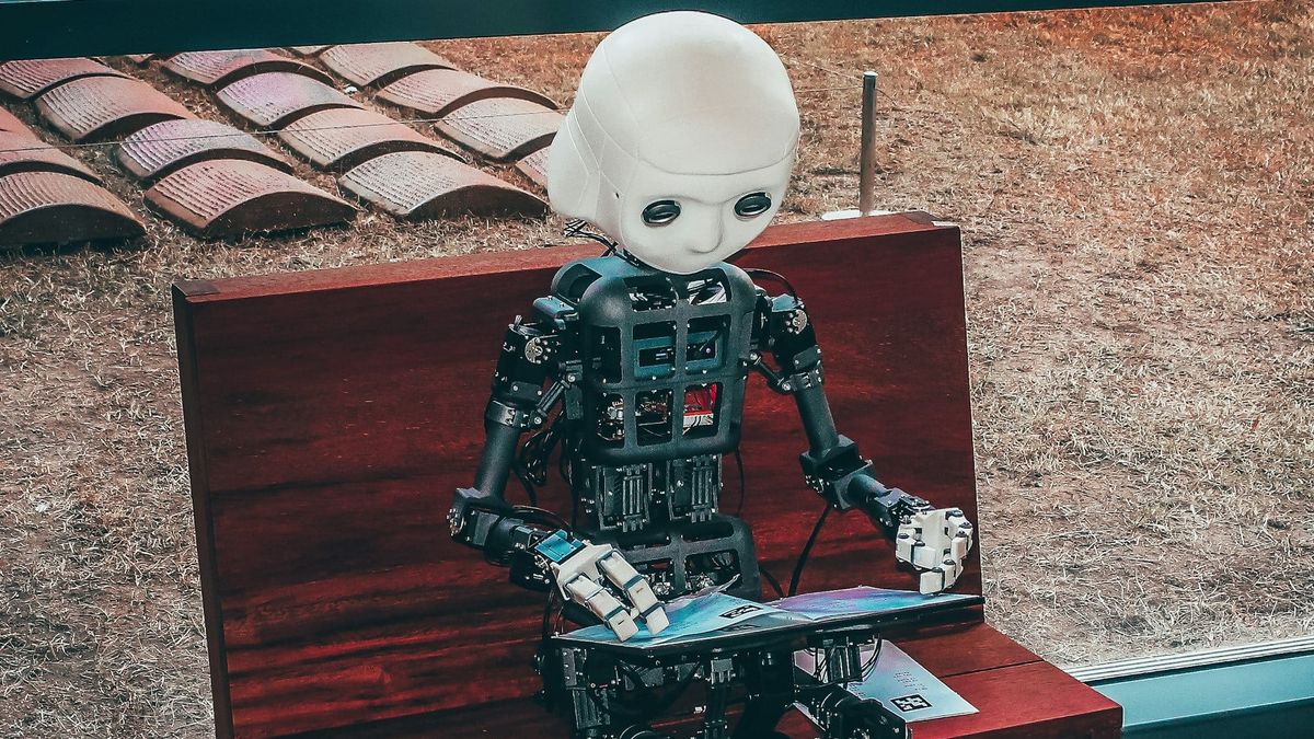 How AI Agents are Transforming the SaaS Industry Post feature image