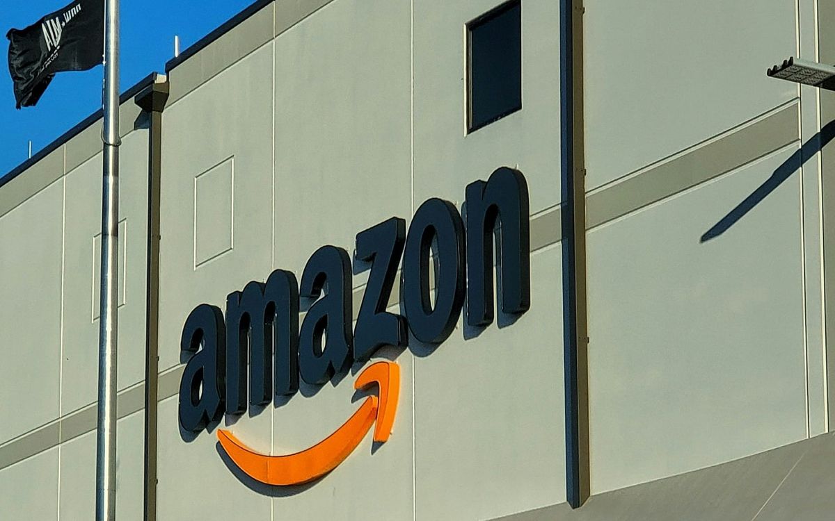 Amazon’s 30,000 Job Cuts Mark a New Era of Scaling with AI Post feature image