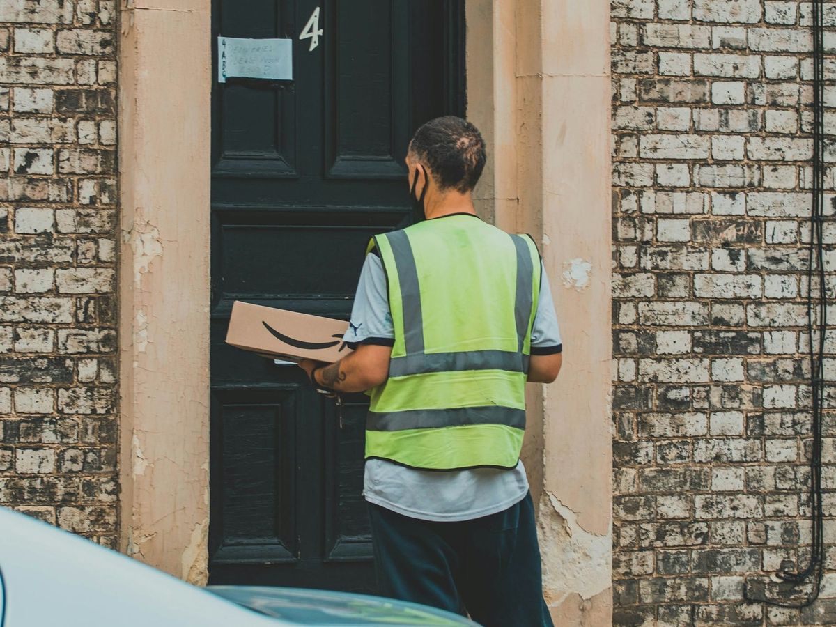 How Amazon Revived Investor Confidence in Q3 2025 Post feature image